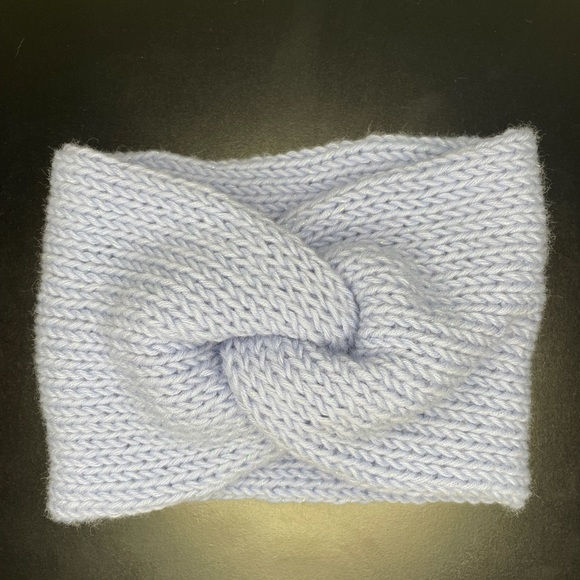 Messy bun ear warmer - Picture 4 of 4